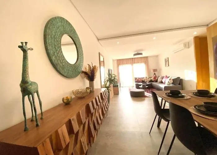 Lovely 2 - Bedroom - Apartment In The Heart Of Marrakech